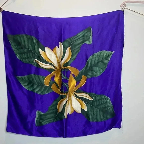 Ellen Tracy Purple Floral Scarf - Picture 1 of 6